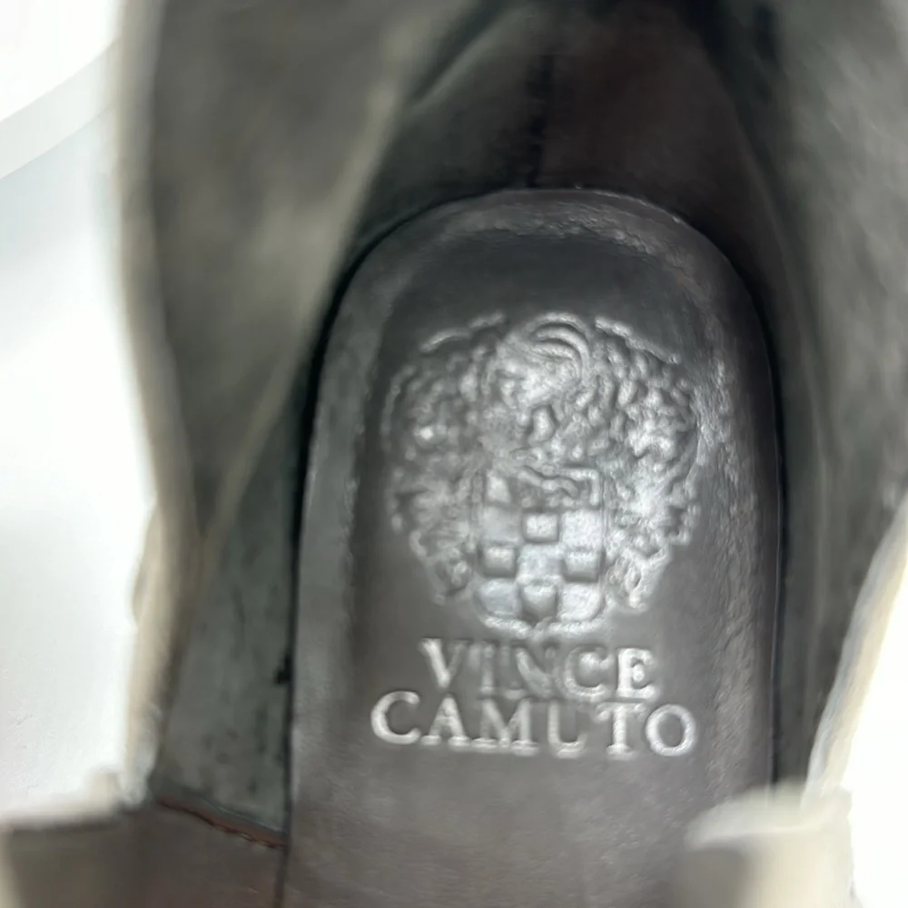 VINCE CAMUTO “Pevista” Suede Booties, Size 6.5